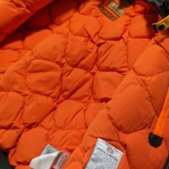 BRAND NEW PARAJUMPER 3XL - Picture 2 of 2